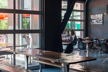 Service Station 17 Italian Pizza Upper East Side Uptown East