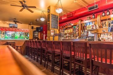 Dive 75 8 Bars American Upper West Side