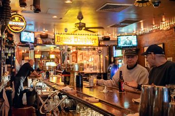 Ryan's Daughter 2 Bars Beer Bars Upper East Side Yorkville