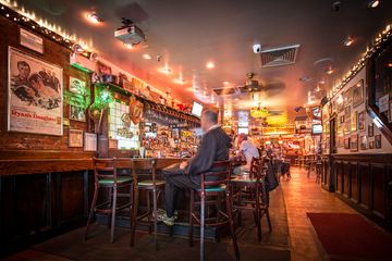 Ryan's Daughter 4 Bars Beer Bars Upper East Side Yorkville