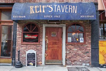 Reif's Tavern 2 Bars Upper East Side