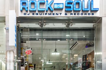 Rock and Soul 11 Family Owned Music and Instruments Record Shops Stereo Equipment Garment District Midtown West Tenderloin