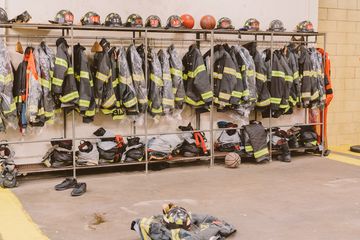 FDNY Fire Engine 37, Ladder 40 2 Fire Stations Harlem Manhattanville