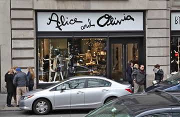 Alice and Olivia 1 Womens Clothing Tenderloin Garment District Midtown West