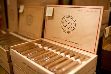 Nat Sherman 6 Cigar Shops Midtown East