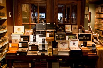 Nat Sherman 8 Cigar Shops Midtown East