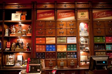 Nat Sherman 10 Cigar Shops Midtown East