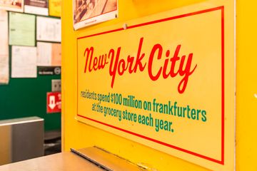 Papaya King 9 Hot Dogs Upper East Side