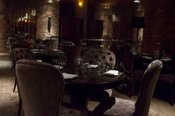 Manon 7 American West Village Meatpacking District