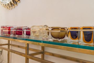 John Salibello 17 Antiques Lighting Midtown East Midtown