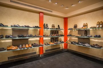 Warren Edwards 4 Women's Shoes Mens Shoes Midtown East Midtown