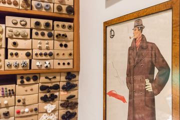 Tender Buttons 10 Buttons and Zippers For Kids Uptown East Lenox Hill Upper East Side