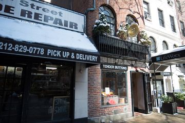 Tender Buttons 6 Buttons and Zippers For Kids Uptown East Lenox Hill Upper East Side