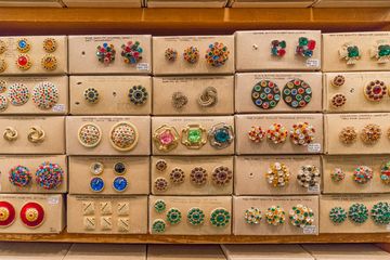 Tender Buttons 8 Buttons and Zippers For Kids Uptown East Lenox Hill Upper East Side