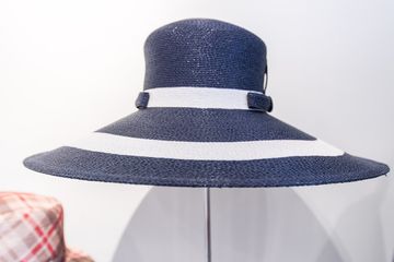 Susan van der Linde 7 Hats Womens Accessories Womens Clothing Womens Shoes Lenox Hill Upper East Side Uptown East