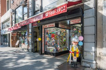 Stationery and Toy World 9 Arts and Crafts Family Owned For Kids Party Supplies Stationery Toys Upper West Side
