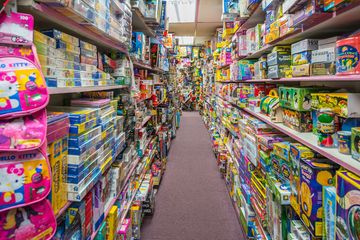 Stationery and Toy World 12 Party Supplies Toys Stationery Arts and Crafts Family Owned For Kids Upper West Side
