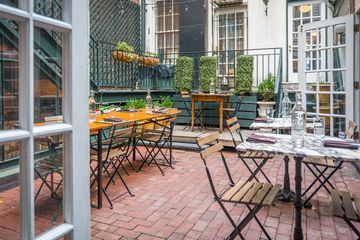 Jones Wood Foundry 6 British Uptown East Upper East Side