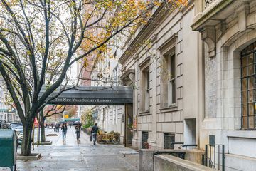 New York Society Library 2 Libraries Upper East Side