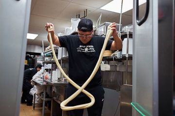 Kung Fu Little Steamed Buns and Ramen 8 Chinese Midtown East
