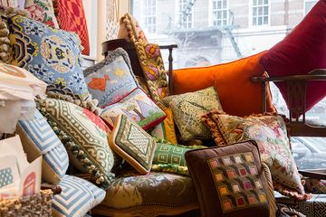 Woolworks Needlepoint 12 Yarn Shops Yorkville Upper East Side