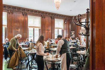 Neue Galerie New York 5 Cafes Museums Museum Mile Upper East Side