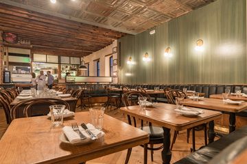 Ulivo 21 Italian Flatiron Tenderloin