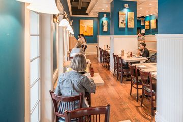 Elizabeth's Neighborhood Table 5 Brunch American Upper West Side