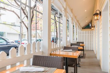 Elizabeth's Neighborhood Table 8 Brunch American Upper West Side