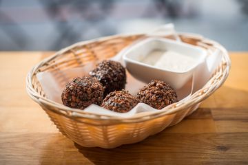 Vino Levantino 4 Mediterranean Bars Wine Bars Upper West Side