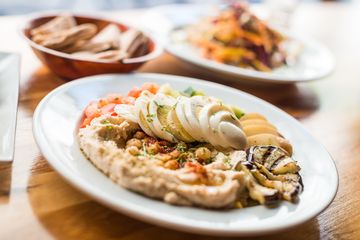 Vino Levantino 10 Mediterranean Bars Wine Bars Upper West Side