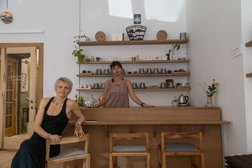 Floating Mountain 8 Tea Shops Upper West Side