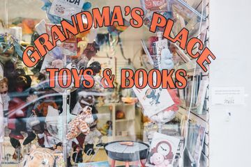 Grandma's Place 19 Bookstores Toys Harlem Morningside Heights