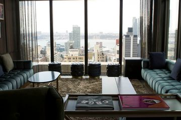 The Skylark 6 Bars Lounges Rooftop Bars Garment District Hudson Yards Times Square