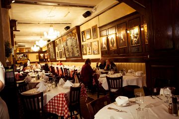 Tony's Di Napoli 1 Italian Family Owned Theater District Midtown West