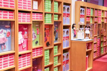 American Girl Place 4 Dolls Doll Houses Childrens Clothing Rockefeller Center Midtown East