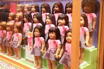 American Girl Place 6 Dolls Doll Houses Childrens Clothing Rockefeller Center Midtown East