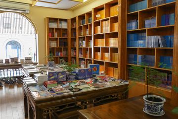 Radiance Tea House & Books 6 Asian Bookstores Meditation Centers Tea Shops Midtown West