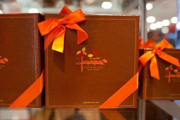 Jacques Torres 4 Chocolate Candy Sweets Midtown East
