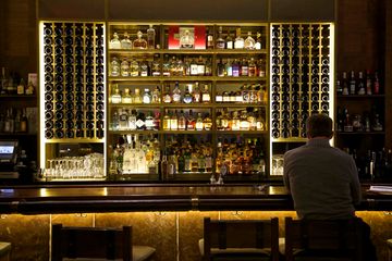 Refinery Hotel 7 Lounges Rooftop Bars Bars Hotels Midtown West Tenderloin Garment District