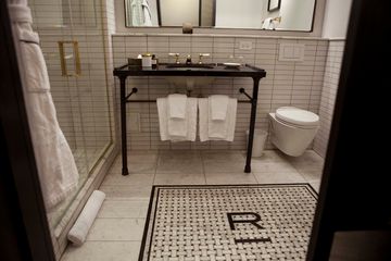 Refinery Hotel 20 Lounges Rooftop Bars Bars Hotels Midtown West Tenderloin Garment District