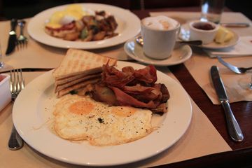 Pershing Square Cafe 7 American Breakfast Brunch Midtown East