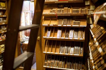 Barclay Rex 6 Cigar Shops Midtown East
