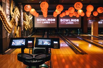 Bowlmor Lanes 17 Bars Bowling Midtown West Theater District Times Square