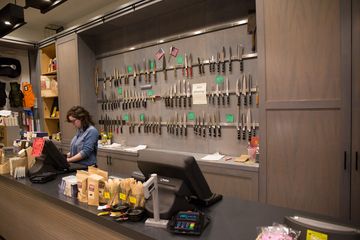 Gotham West Market 22 Bars Food Halls Kitchens Accessories Hells Kitchen Midtown West