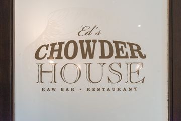 Ed's Chowder House 5 American Seafood Lincoln Square Midtown West Upper West Side