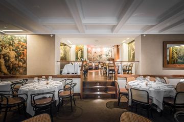The Leopard at des Artistes 6 Italian Midtown West Upper West Side Lincoln Square