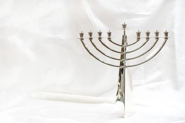 Michael Strauss Silversmiths 13 Religious Items China Glass Silver Judaica Uptown East Lenox Hill Upper East Side