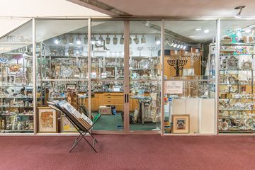 Michael Strauss Silversmiths 19 Religious Items China Glass Silver Judaica Uptown East Lenox Hill Upper East Side