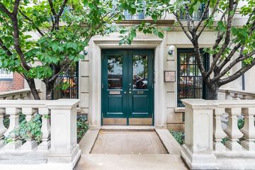 Blumka Gallery 2 Art and Photography Galleries Midtown West Midtown